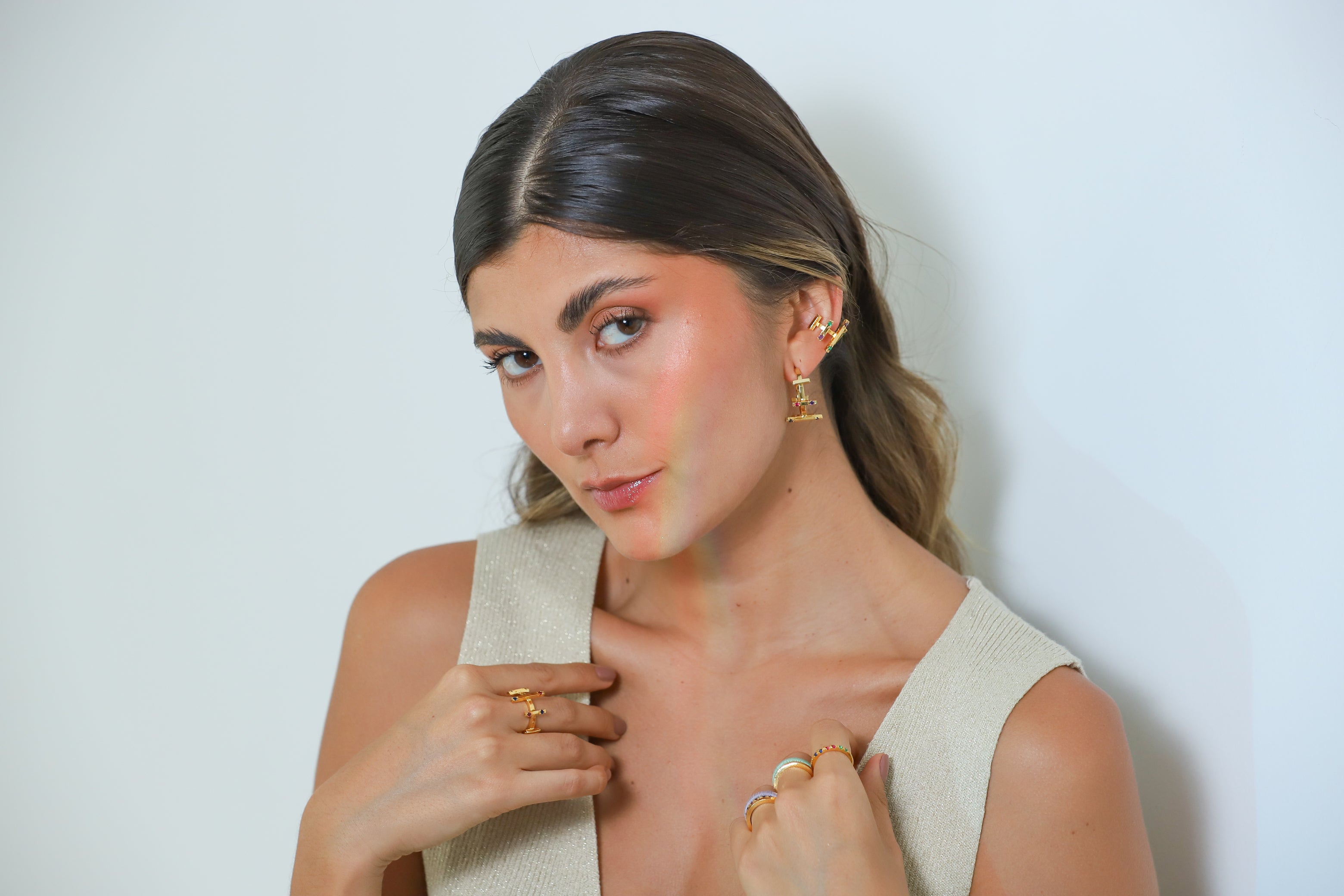 Candonga Entre Paños Circon