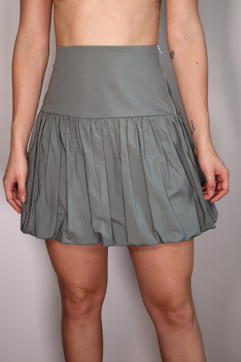 Falda Selena Verde tipo globo con cremallera