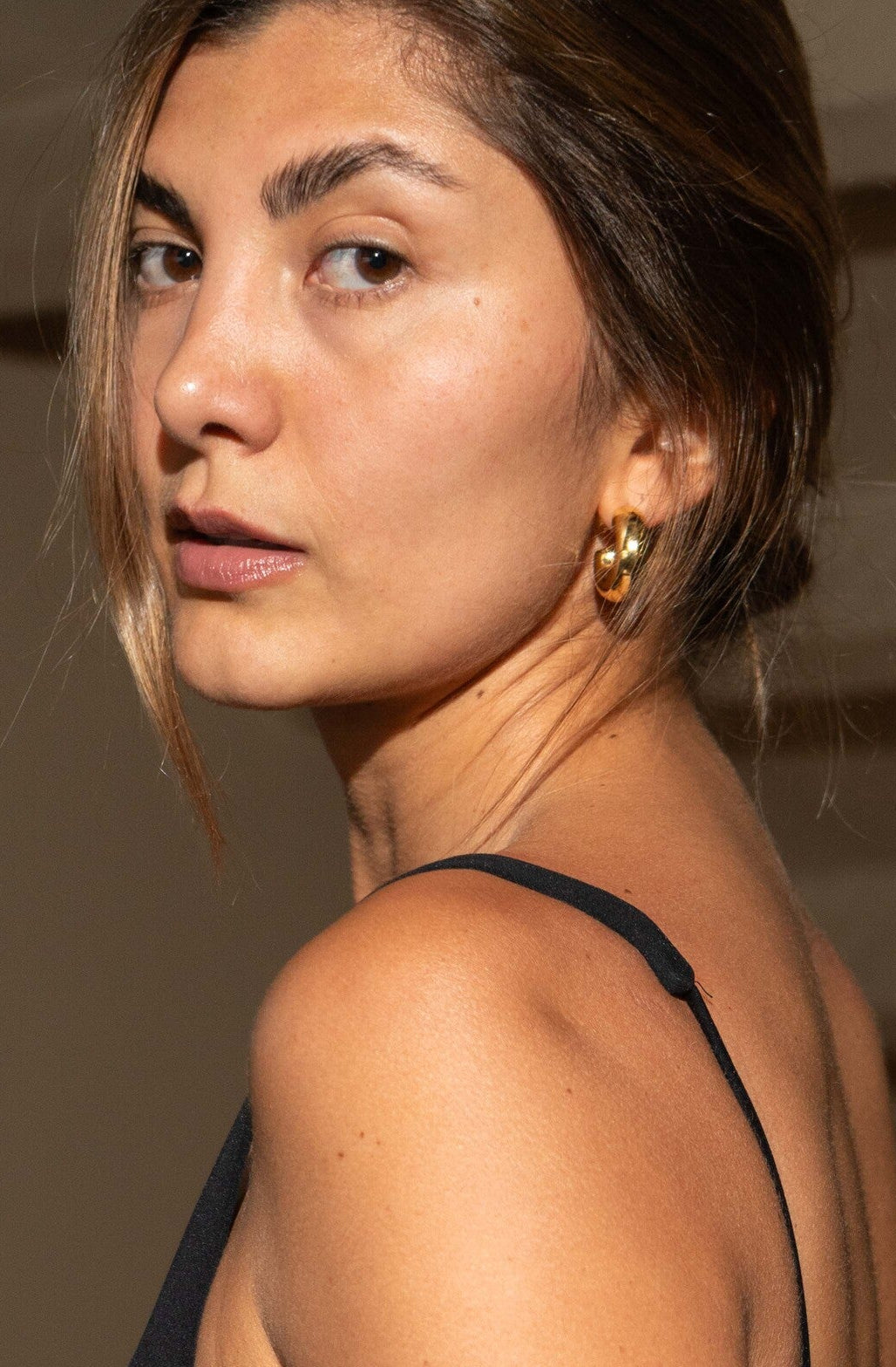 Aretes Órbita Dorado