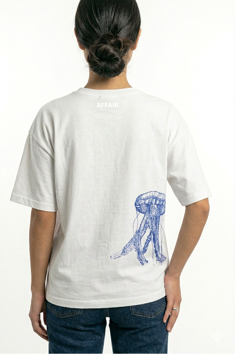 La Medusa blanca T-shirt