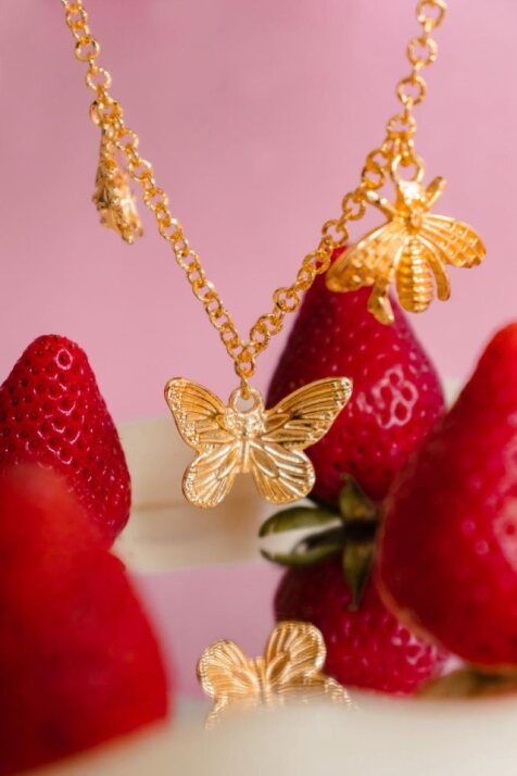 Cadena Aire - Abeja, mariposa y mariquita